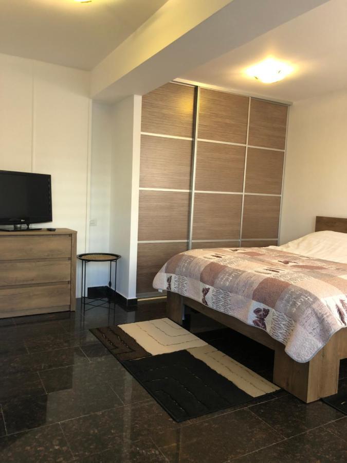 Studio Букурещ Екстериор снимка